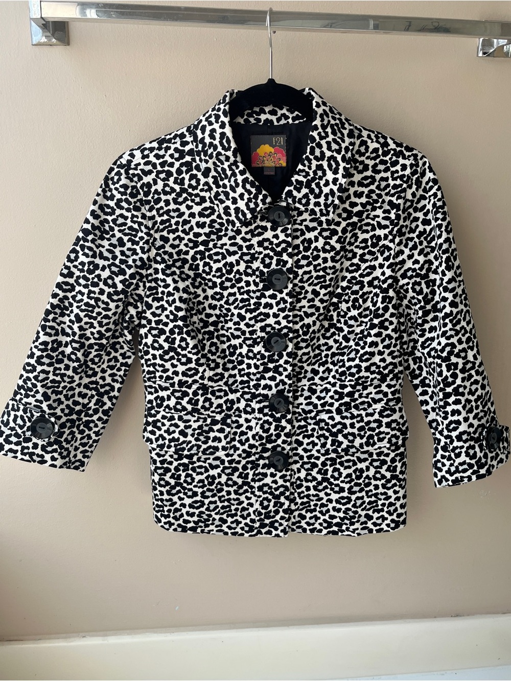 Vintage Twelve by Twelve Forever 21 Y2K Cropped Animal Print Jacket- Small